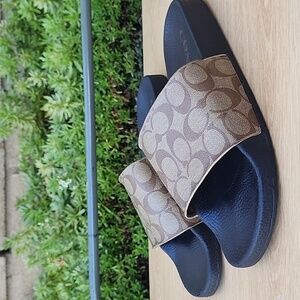 COACH Slides In Signature Canvas Size 11D